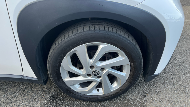 Toyota Aygo X 1.0 VVT-i Pure 5dr Petrol Hatchback